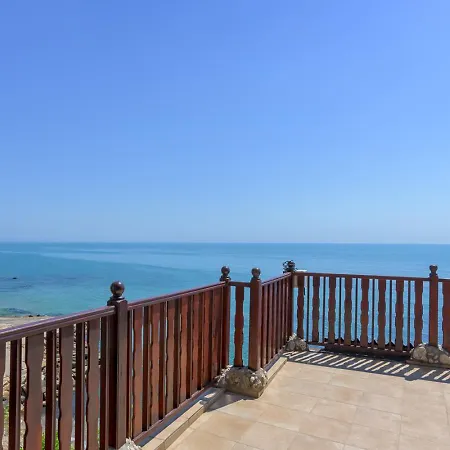 莫尔斯基布里亚格酒店 3* 金沙