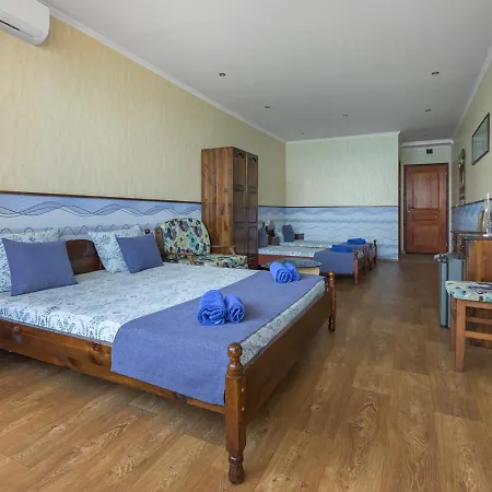 莫尔斯基布里亚格酒店 3*