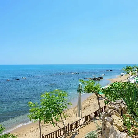 Morski Briag Готель 3*
